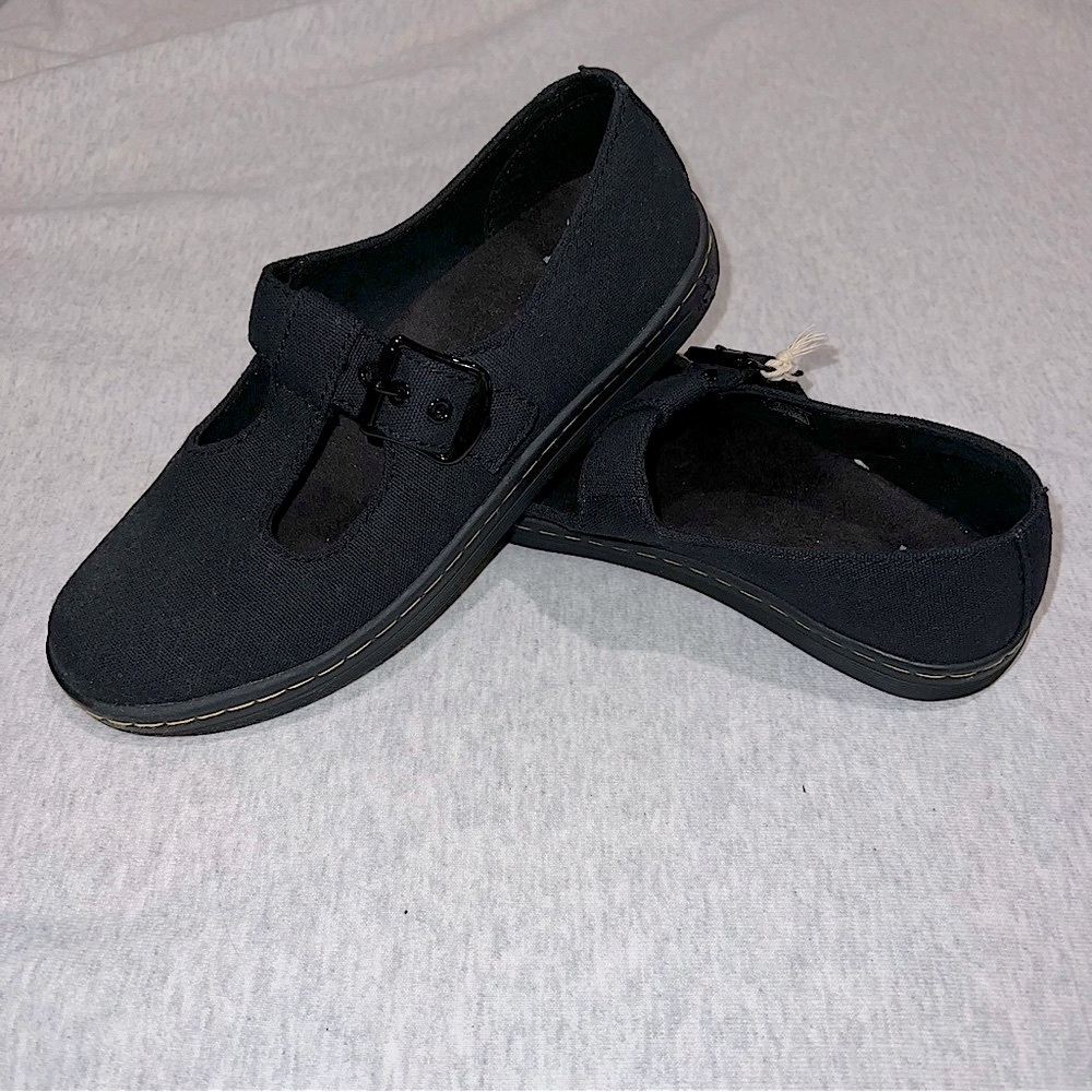 Dr. Marten’s Woolwich canvas shoes